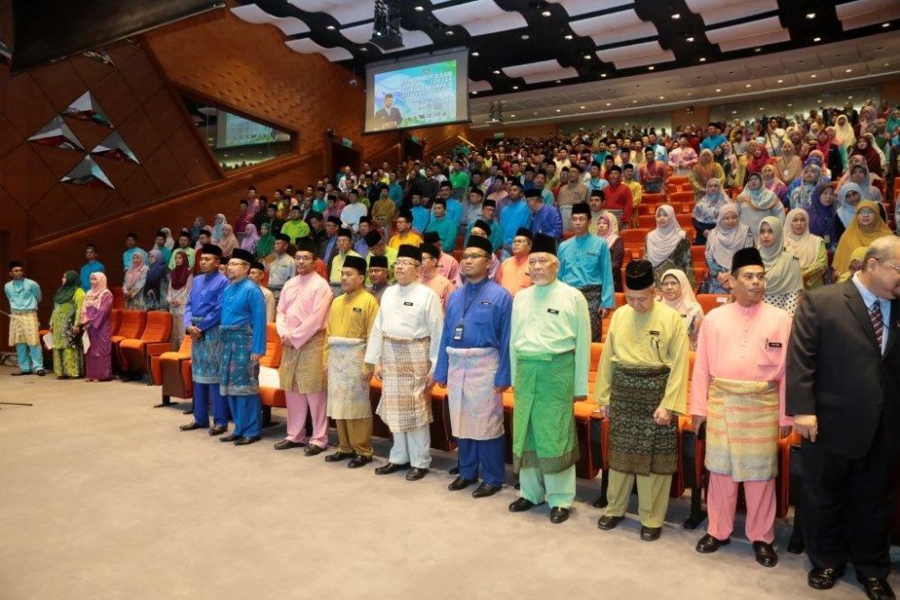 jabatan di bawah jabatan perdana menteri